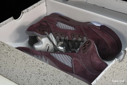 Hyperoad 5 “Burgundy” Air Jordan 1101